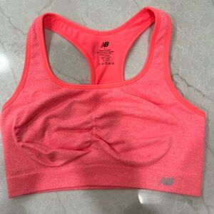 New balance seamless sports bra size large